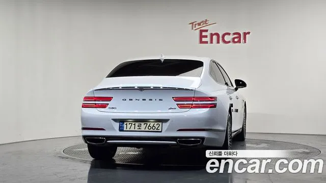 Genesis G80 Бензин 2.5 турбо AWD — Фото автомобиля 4