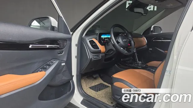 Kia Seltos — Фото автомобиля 12