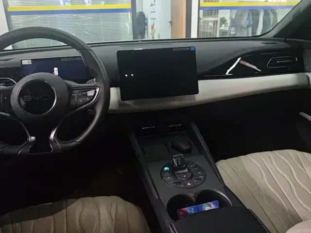 BYD Seal 06 — Фото автомобиля 12