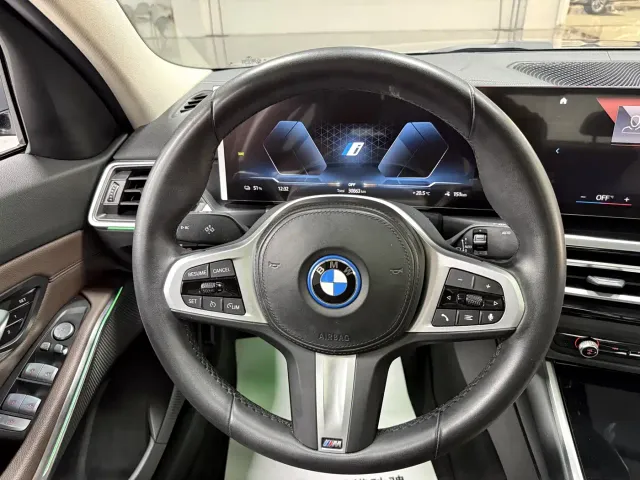 BMW i3 — Фото автомобиля 8
