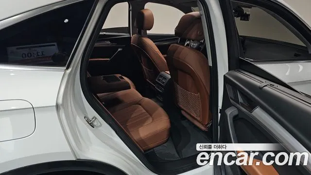 Audi Q5 45 TFSI quattro Sportback — Фото автомобиля 10