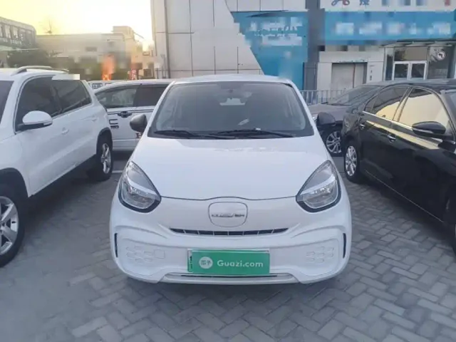 Roewe Clever — Фото автомобиля 2