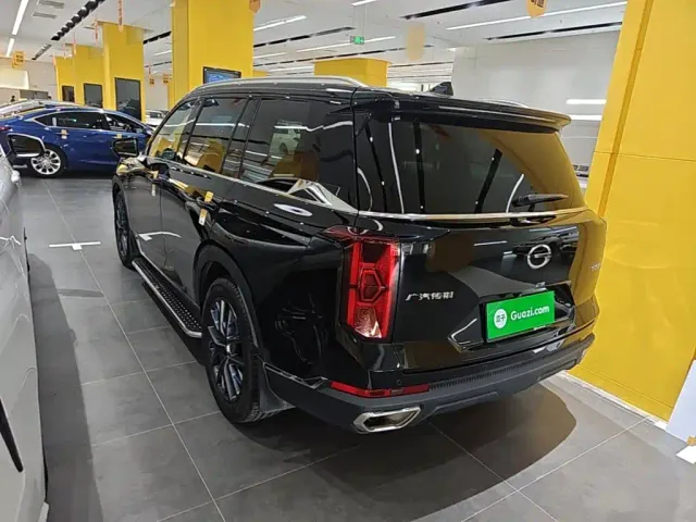 GAC Trumpchi GS8 — Фото автомобиля 4