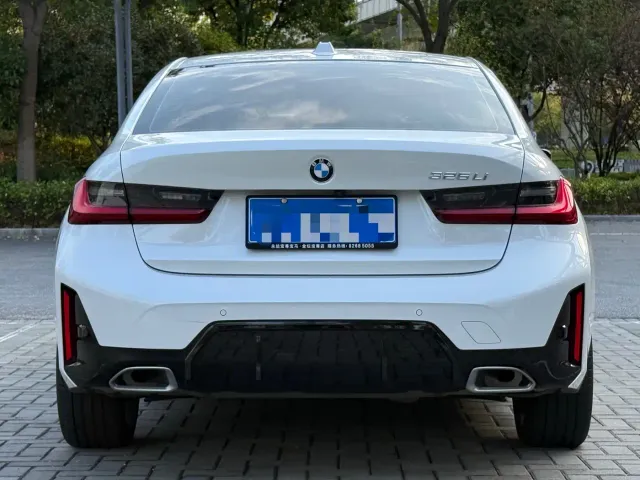 BMW 3 Series — Фото автомобиля 6