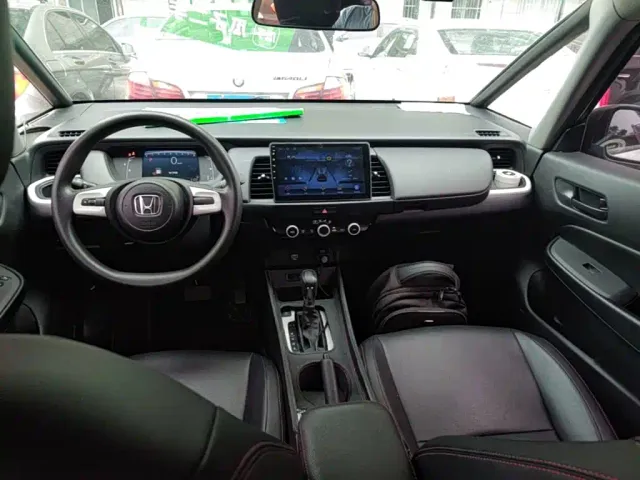 Honda Fit — Фото автомобиля 9