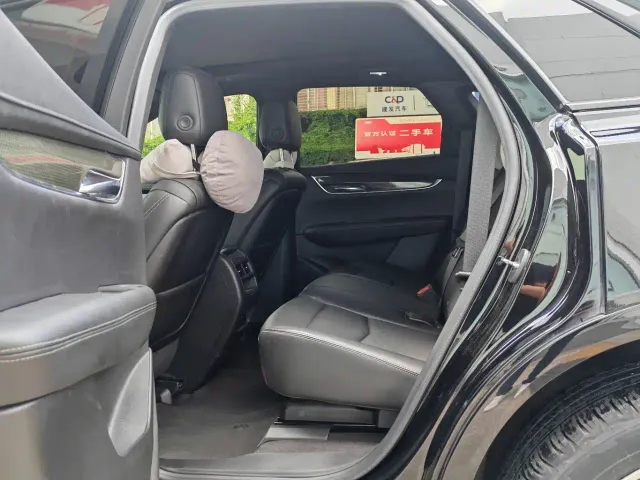 Cadillac XT5 — Фото автомобиля 8
