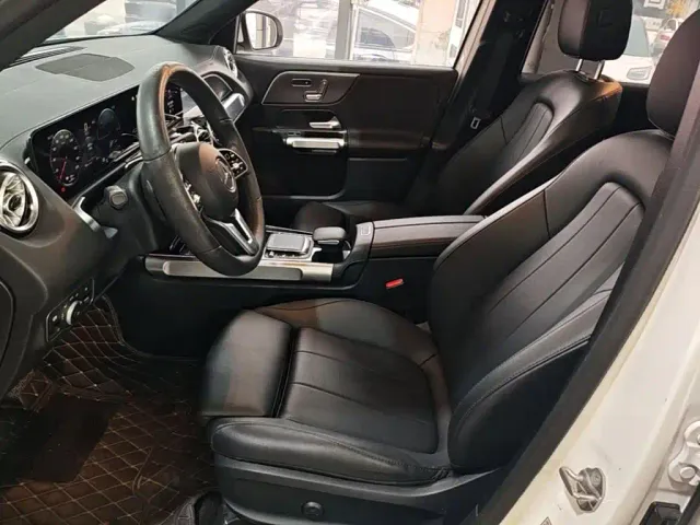 Mercedes-Benz EQB — Фото автомобиля 14