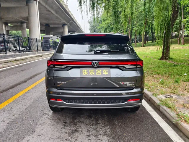 Changan CS35 Plus — Фото автомобиля 5