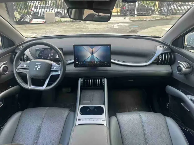 BYD Yuan PLUS — Фото автомобиля 5