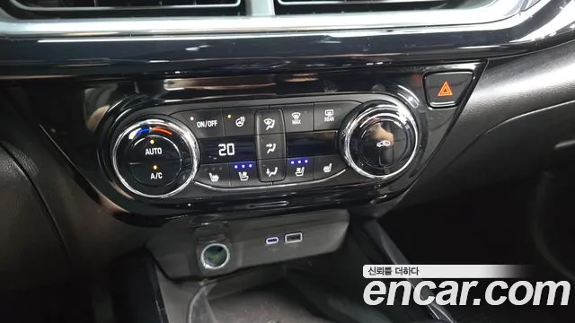 ChevroletGMDaewoo Trax Trax Кроссовер — Фото автомобиля 30
