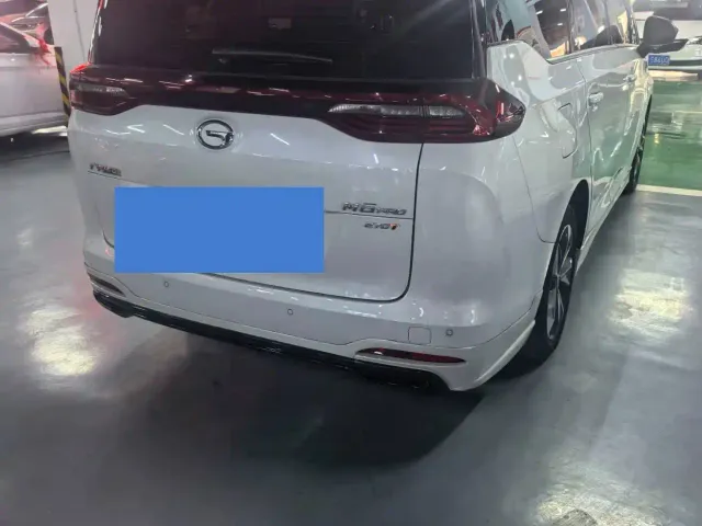 GAC Trumpchi M6 — Фото автомобиля 4