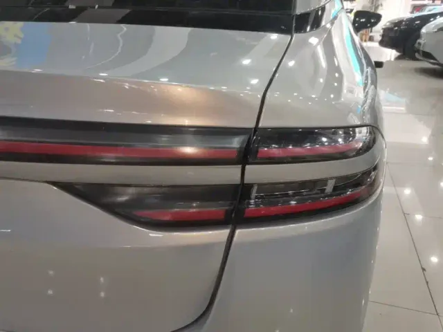 GAC Aion S Plus — Фото автомобиля 7