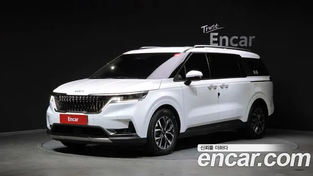 Фотография автомобиля — Kia Carnival Generation 4