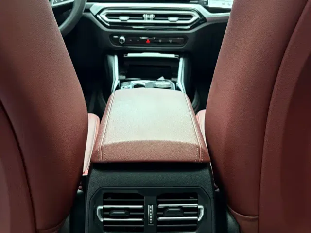 BMW 3 Series — Фото автомобиля 14