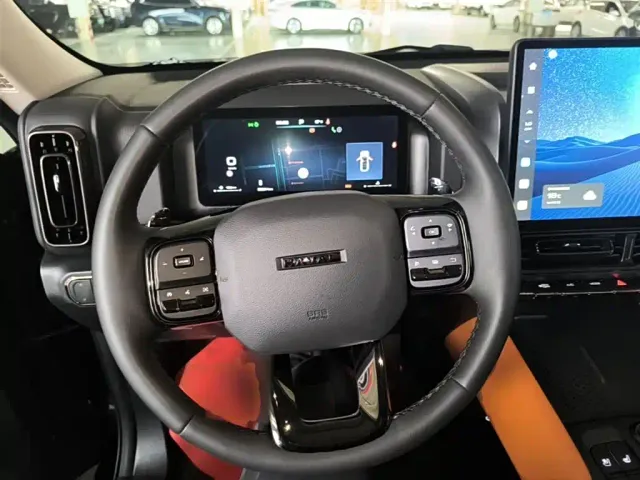 Haval H9 — Фото автомобиля 10