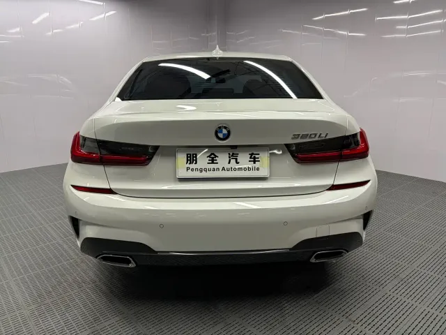 BMW 3 Series — Фото автомобиля 18