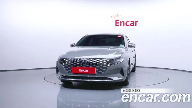 Hyundai Grandeur — Фото автомобиля 3