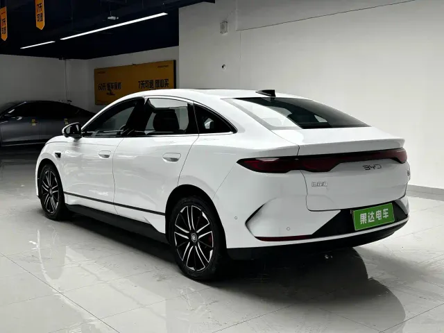 BYD Qin L — Фото автомобиля 5