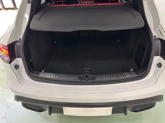 Porsche Macan — Фото автомобиля 30