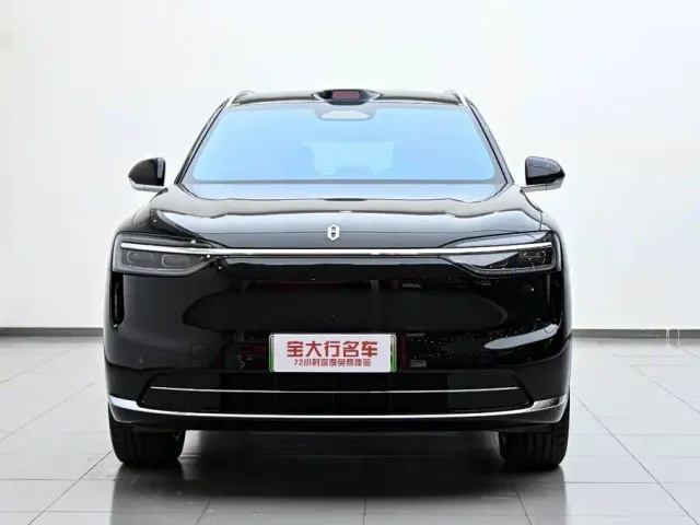Aito M7 — Фото автомобиля 3