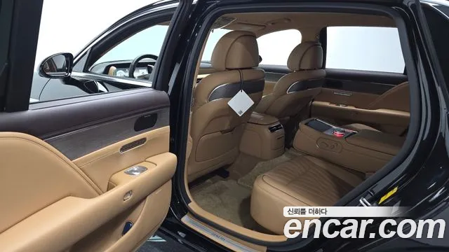 Genesis G90 RS4 — Фото автомобиля 16