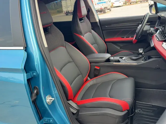 Geely Emgrand S — Фото автомобиля 11