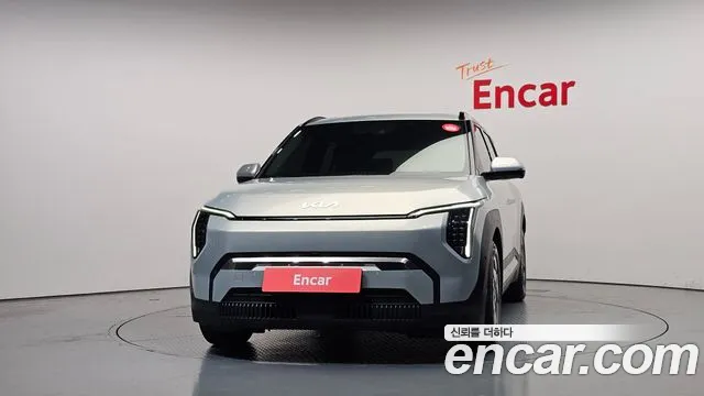 Kia EV3 — Фото автомобиля 3