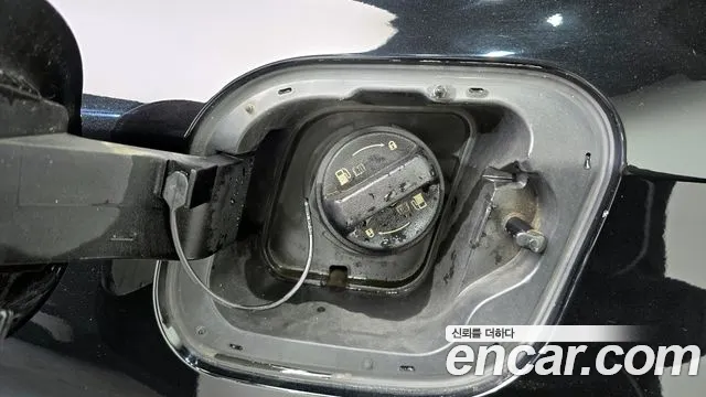 Kia K8 2.5 Бензин 2WD — Фото автомобиля 29