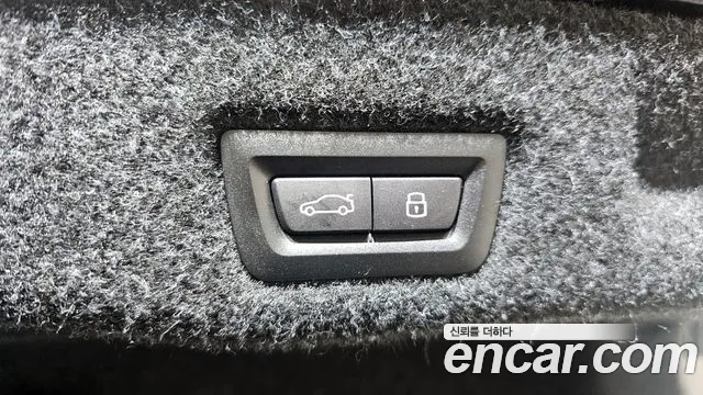 BMW i5 — Фото автомобиля 18