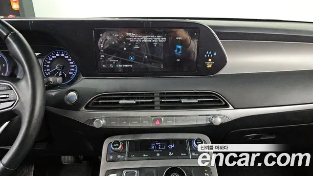 Hyundai Palisade Palisade Дизель 2.2 2WD — Фото автомобиля 15