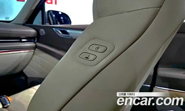 Genesis GV80 2.5T Бензин AWD — Фото автомобиля 18