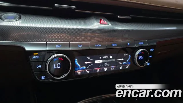 Genesis G80 RG3 — Фото автомобиля 30