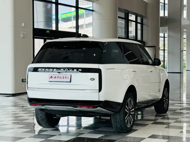 Land Rover Range Rover — Фото автомобиля 4