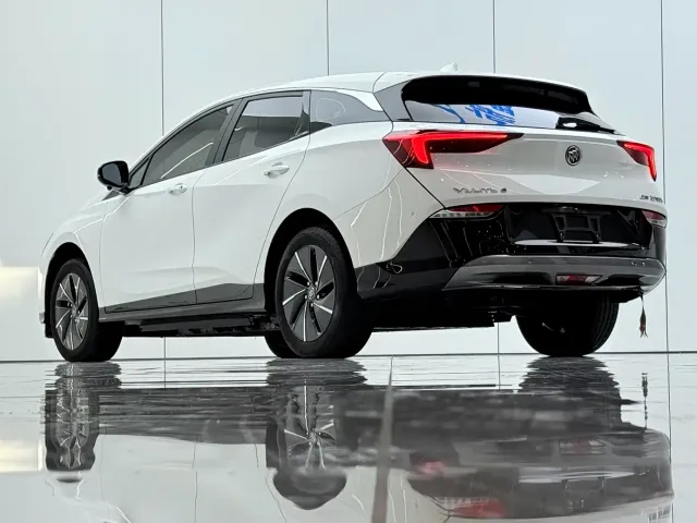 Buick Velite 6 — Фото автомобиля 14