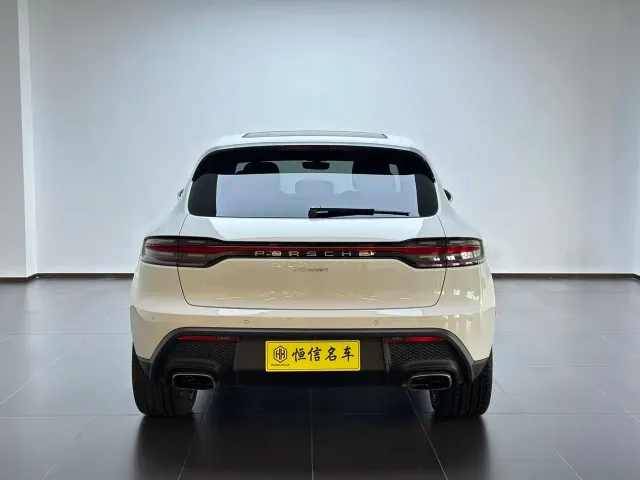 Porsche Macan — Фото автомобиля 4