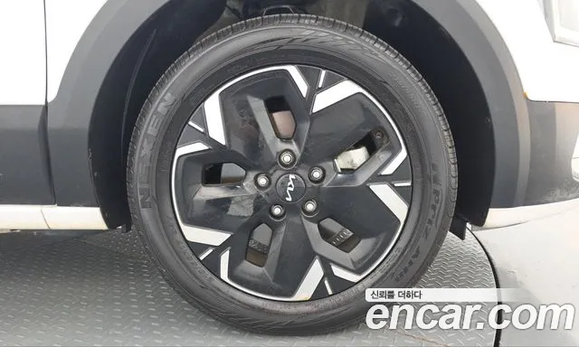 Kia Niro New — Фото автомобиля 6