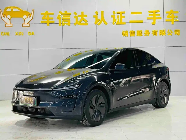 Фотография автомобиля — Tesla Model Y