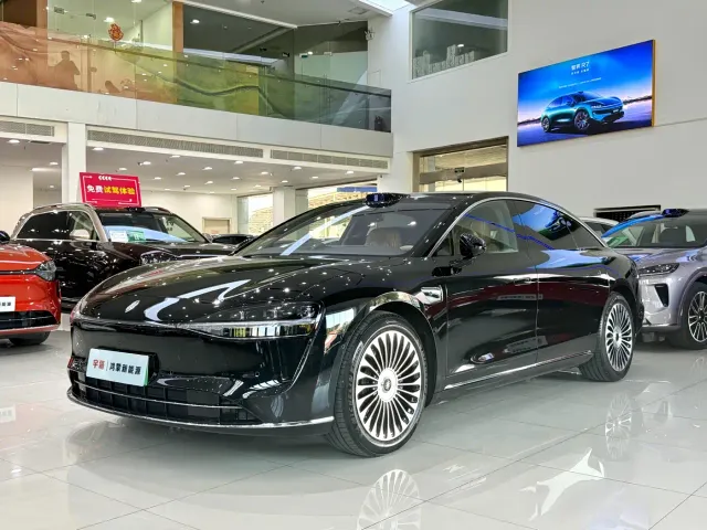 Фотография автомобиля — Stelato S9