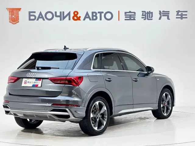 Audi Q3 — Фото автомобиля 3