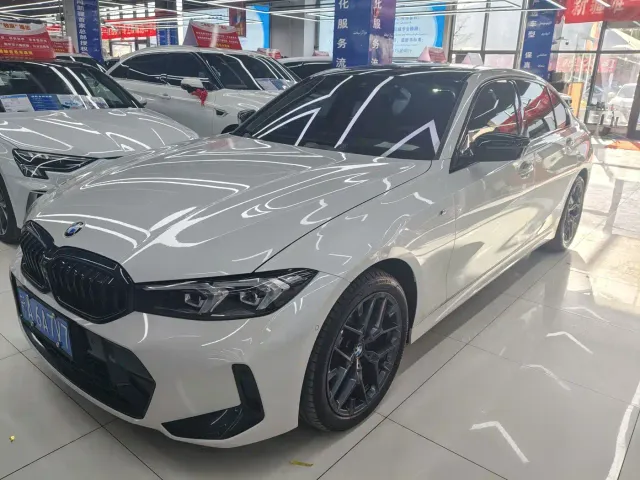 Фотография автомобиля — BMW 3 Series