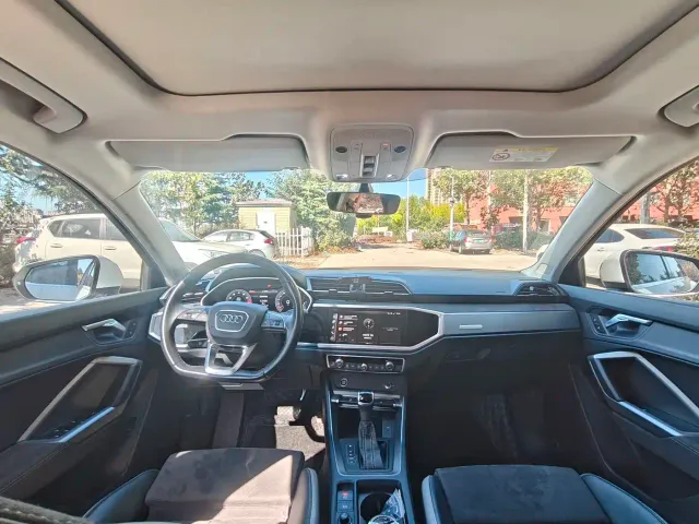 Audi Q3 — Фото автомобиля 4