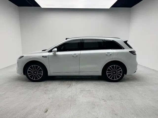 Shangjie SUV — Фото автомобиля 10
