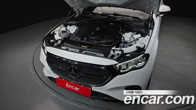 Mercedes-Benz E-Class W214 — Фото автомобиля 9
