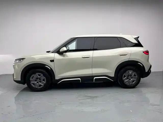 BYD Yuan UP — Фото автомобиля 5