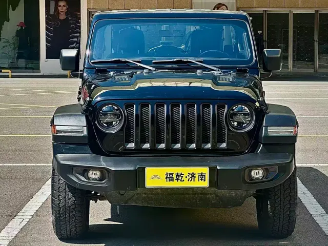 Jeep Wrangler — Фото автомобиля 2