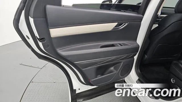 Genesis GV80 2.5T Бензин AWD — Фото автомобиля 25