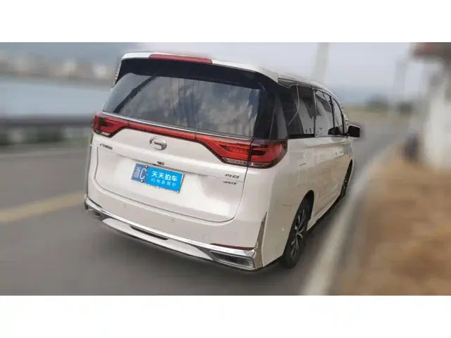 GAC Trumpchi M8 — Фото автомобиля 2