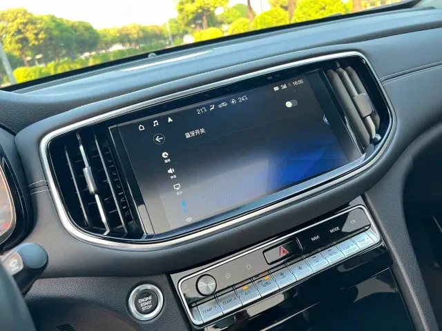 GAC Trumpchi GS8 — Фото автомобиля 12