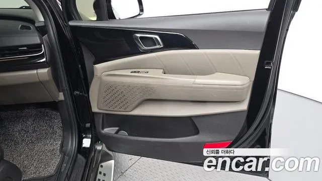 Kia Canival Новый Carnival 4 поколение Дизель 7 мест Signature — Фото автомобиля 24