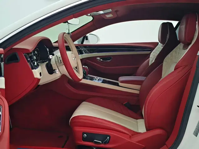 Bentley Continental 2022 4.0T GT V8 — Фото автомобиля 9